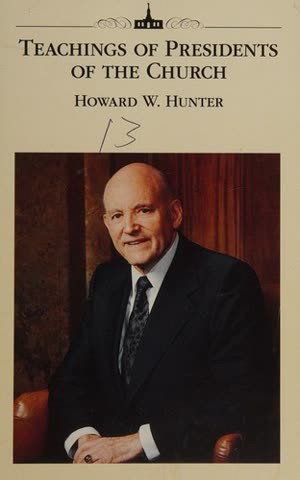 Cover of Teachings of Presidents of the Church: Gordon B. Hinckley by Gordon B. Hinckley